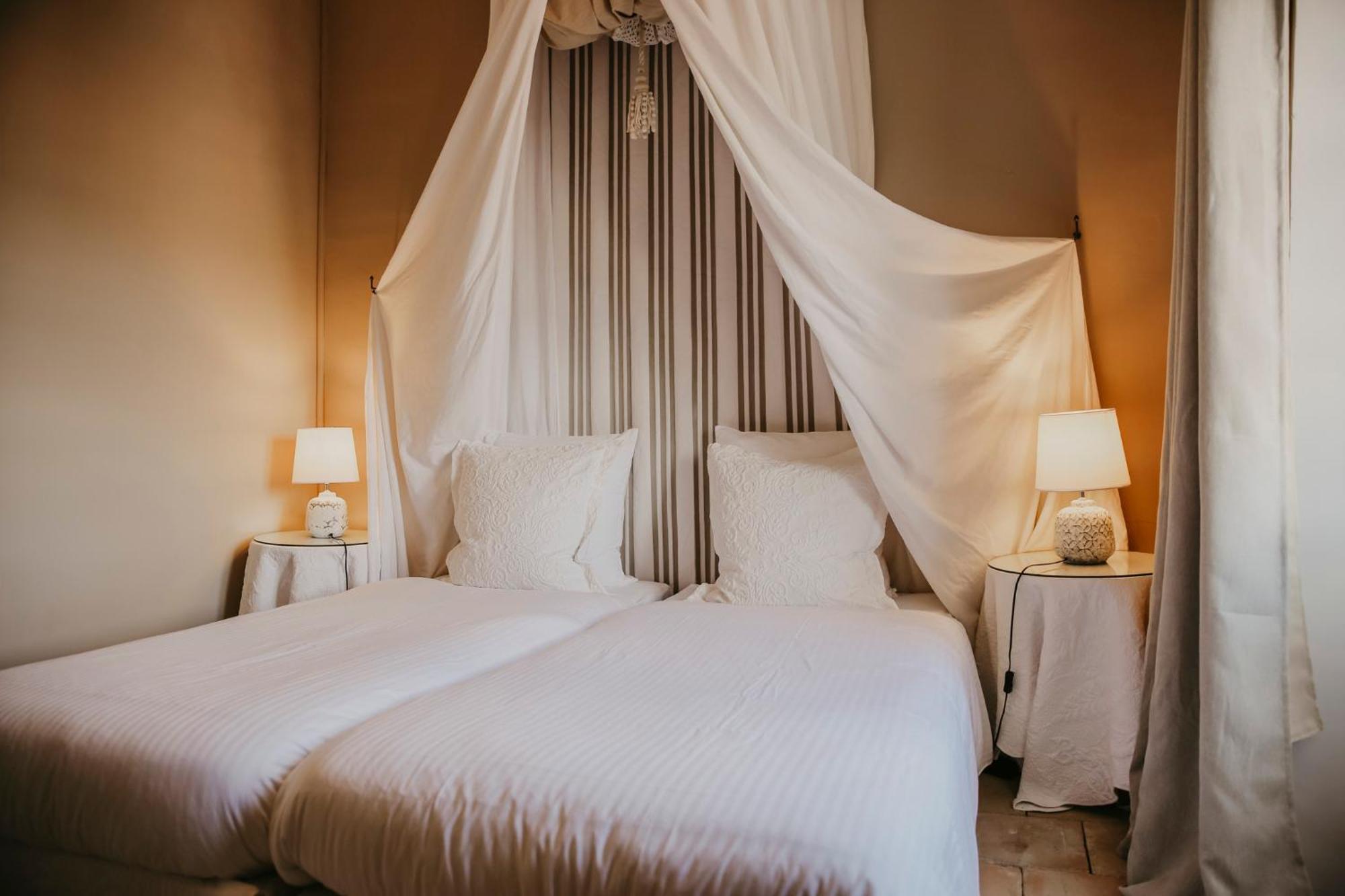 Domaine De La Monestarie - Teritoria Hotell Bernac  Rom bilde